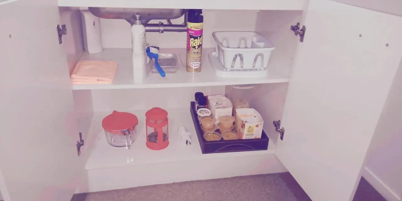 Modest Comfortable Relaxed Home Away From Home With Secure Bike Storage 罗托鲁阿 0*,  新西兰