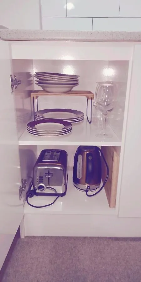Modest Comfortable Relaxed Home Away From Home With Secure Bike Storage 罗托鲁阿 公寓